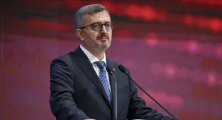 İletişim Başkanı Duran, vefatının 14. yılında Neşet Ertaş'ı andı