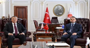Milli Savunma Bakanı Güler, KKTC Başbakanı Üstel ile görüştü