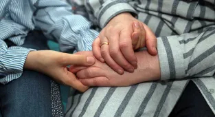 Koruyucu aile oldular, yuvalarına Bahar geldi